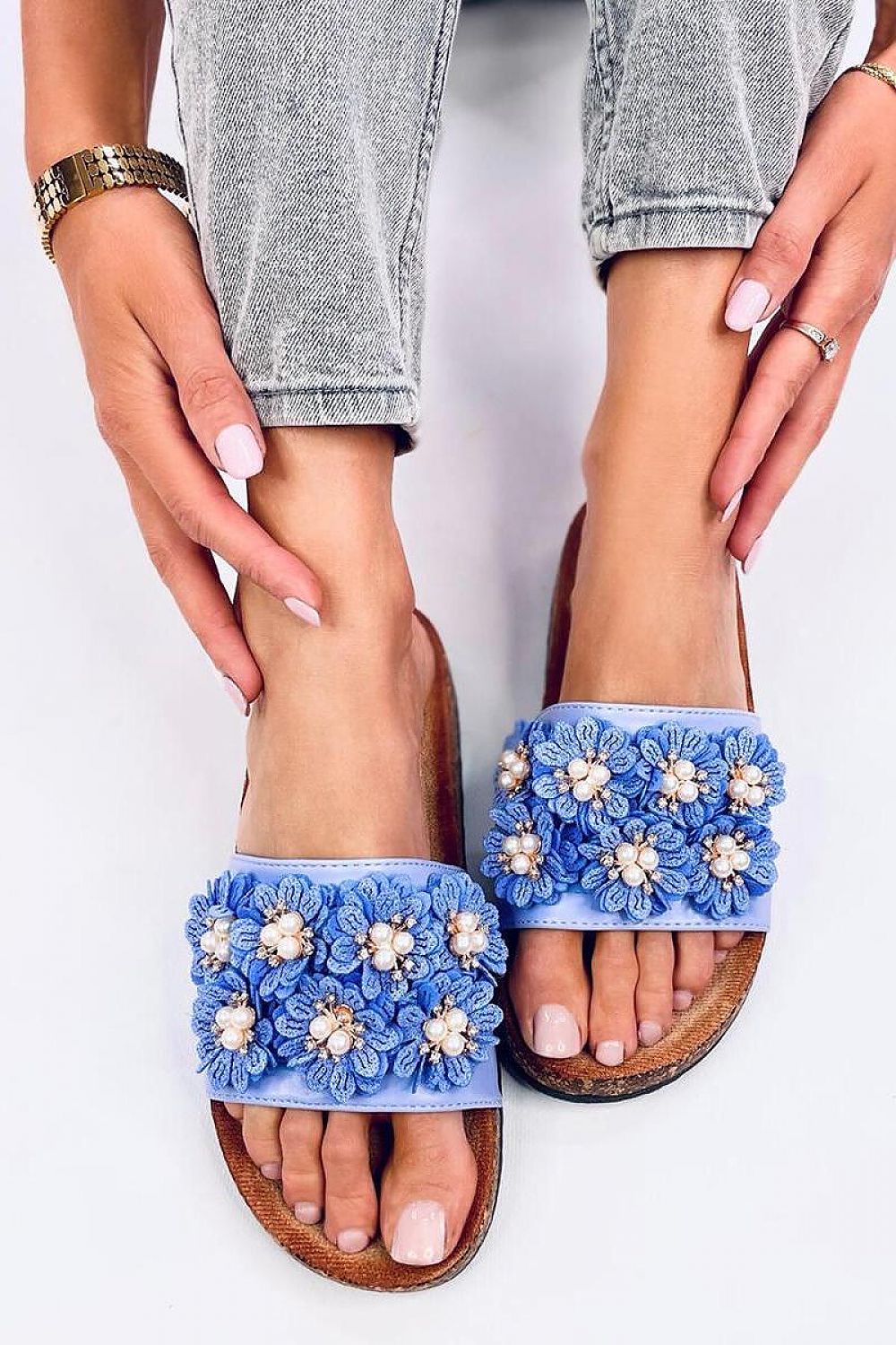  Clacquettes model 197258 Inello 