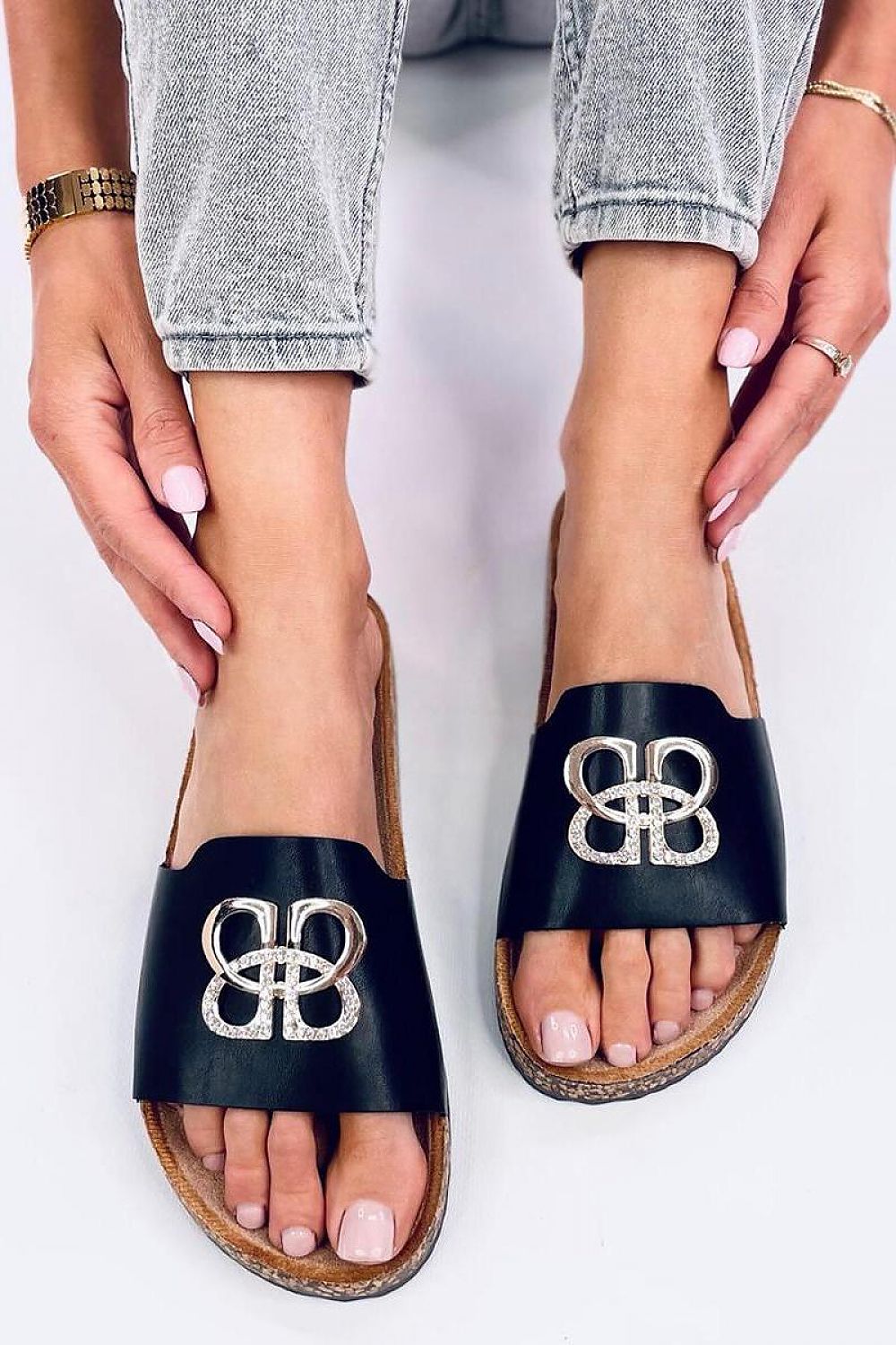  Clacquettes model 197267 Inello 