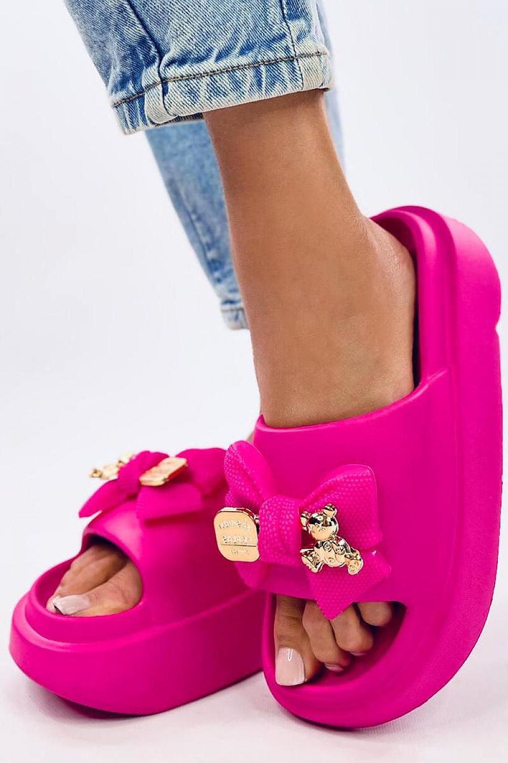  Clacquettes model 197285 Inello 