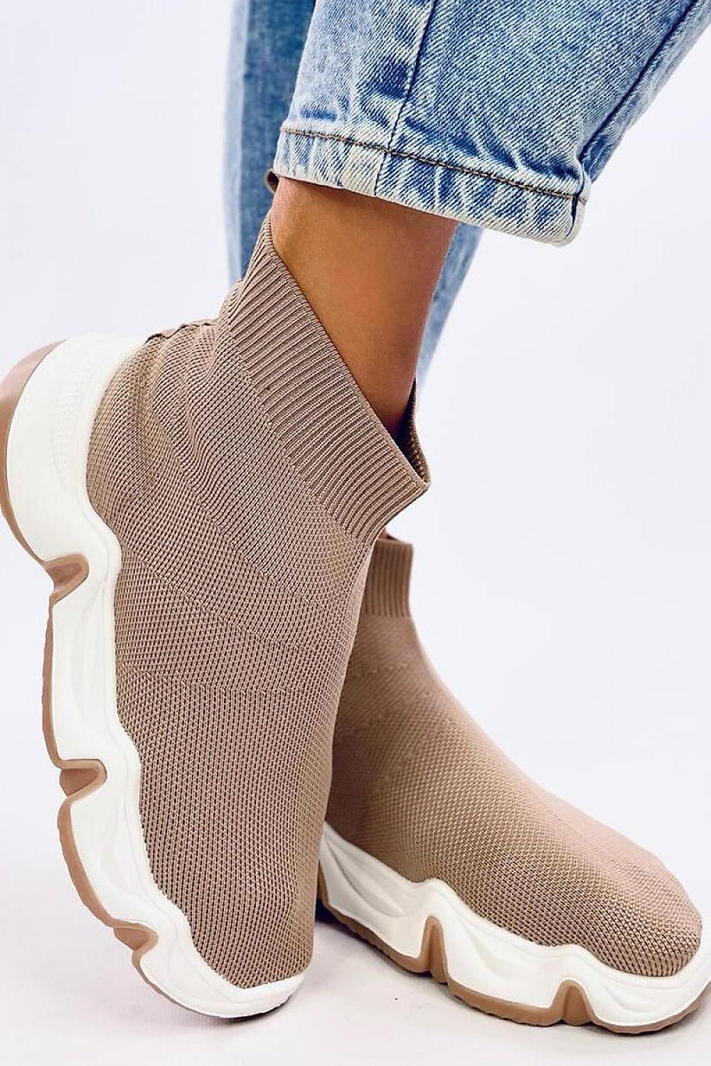  Chaussures de sport model 197302 Inello 