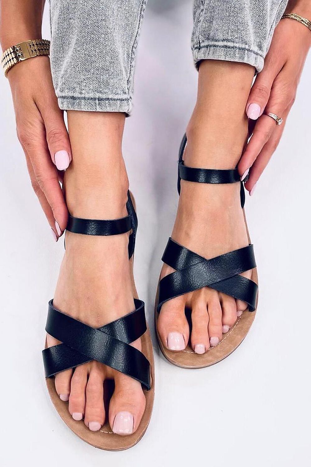  Sandales model 197387 Inello 