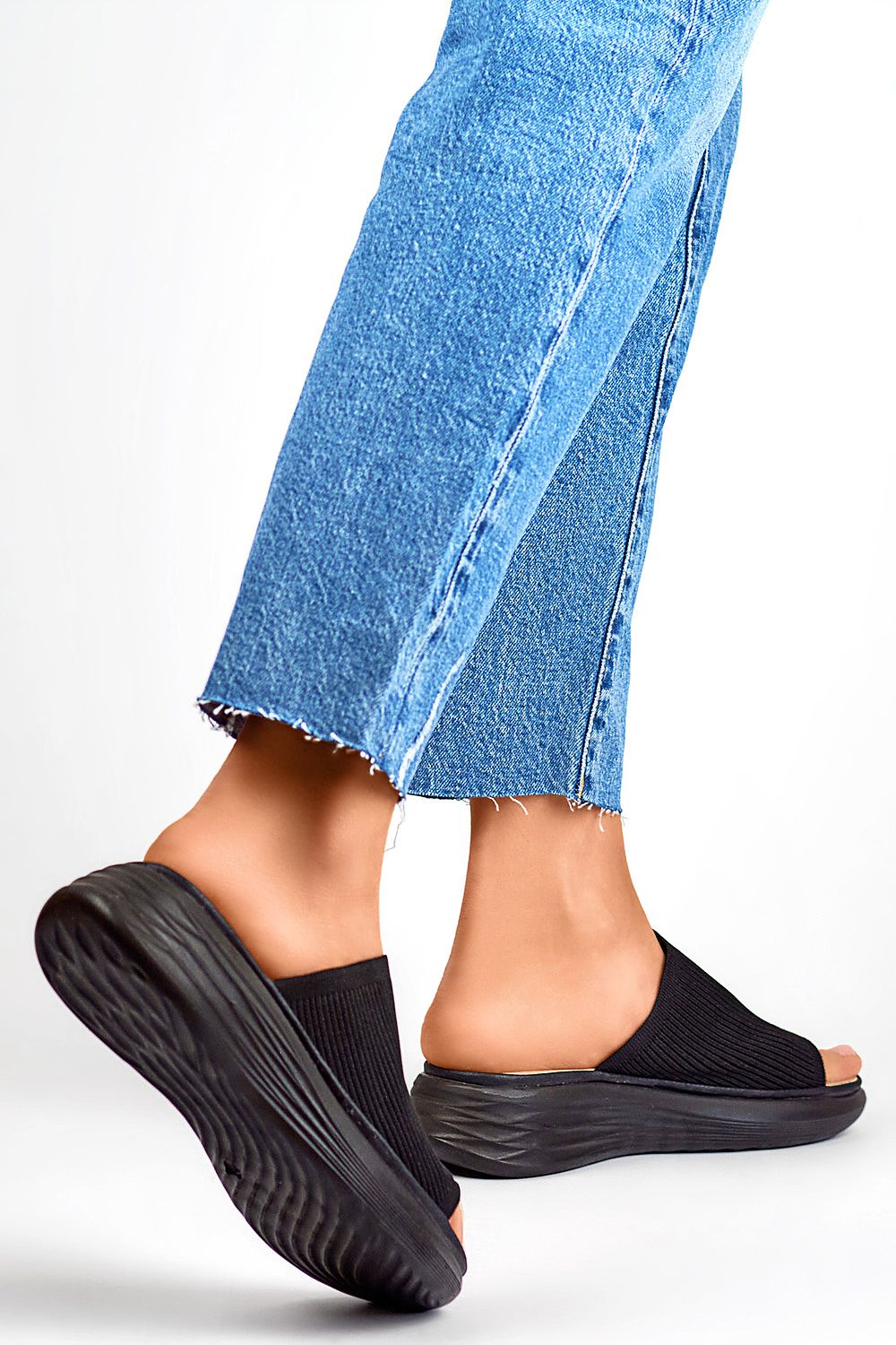  Clacquettes model 197511 PRIMO 