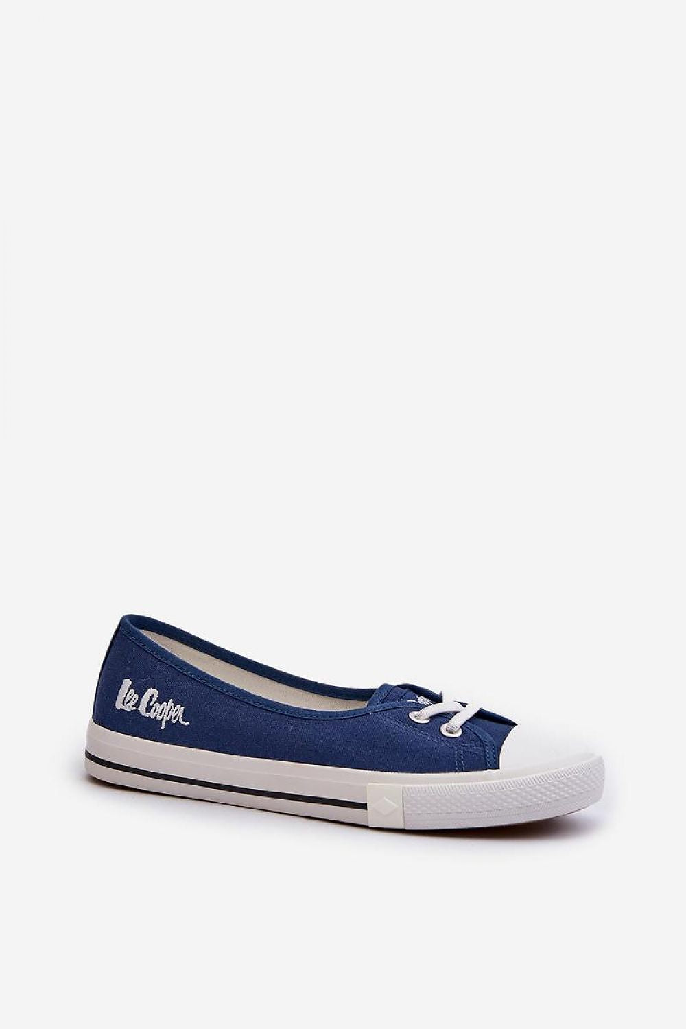  Baskets model 197886 Step in style 
