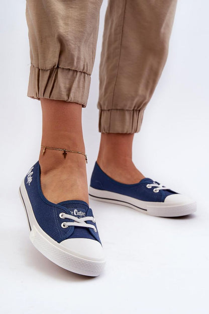  Baskets model 197886 Step in style 