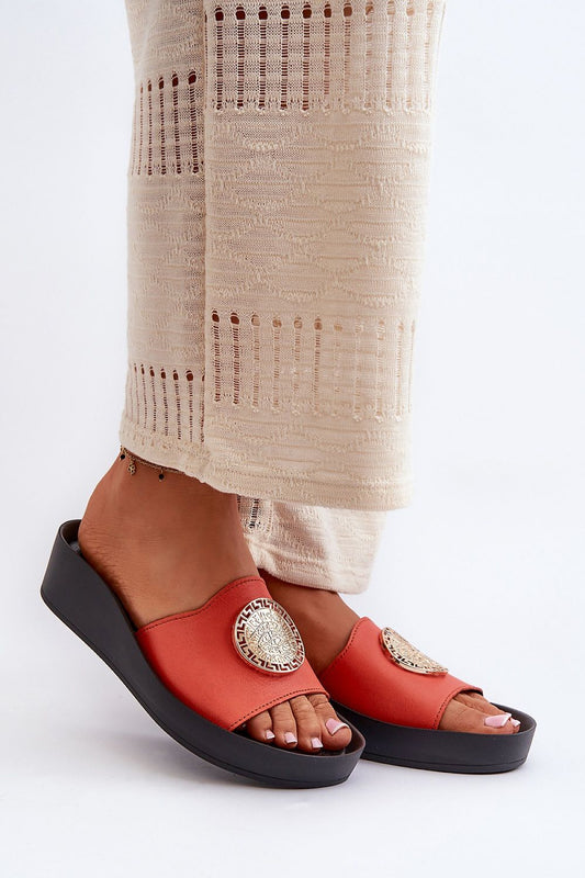  Clacquettes model 198477 Step in style 