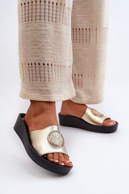  Clacquettes model 198479 Step in style 