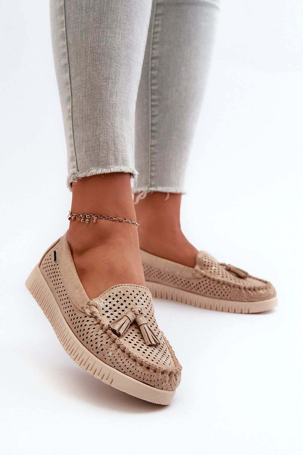  Moccasins model 198587 Step in style 