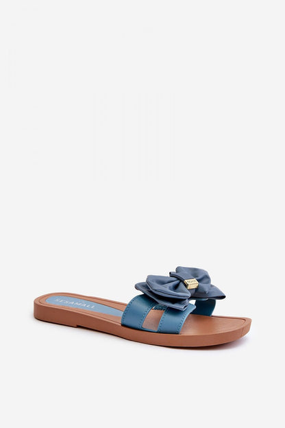  Clacquettes model 198594 Step in style 