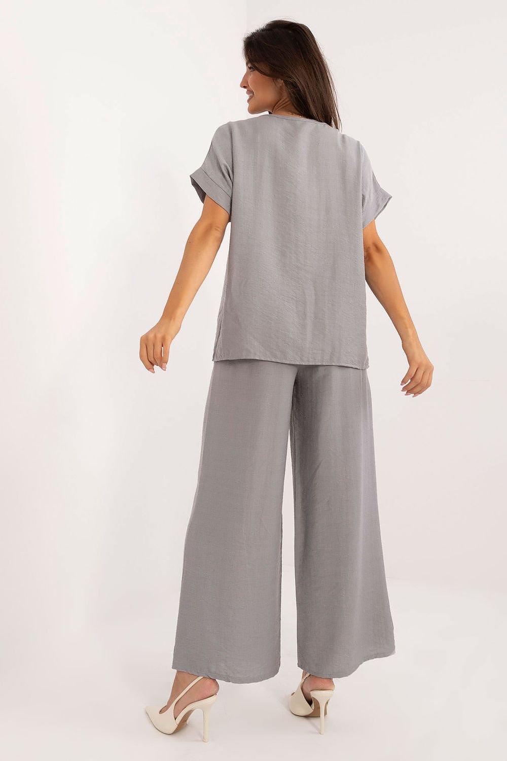 L`ensemble model 198957 Italy Moda 