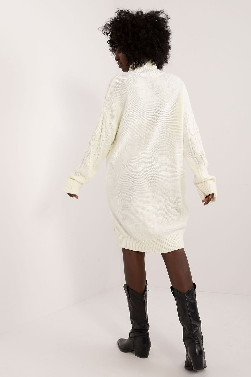  Robe de jour model 199241 Badu 