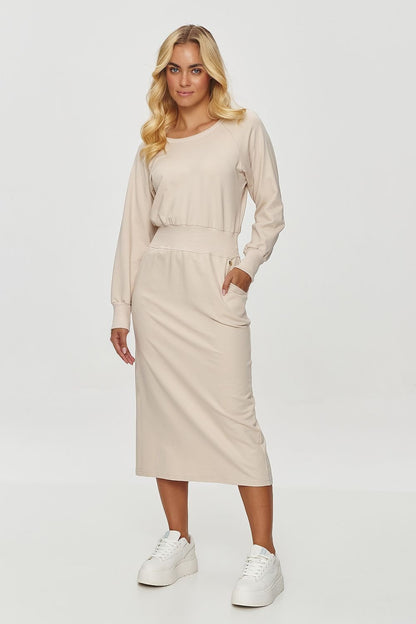  Robe de jour model 200040 Makadamia 