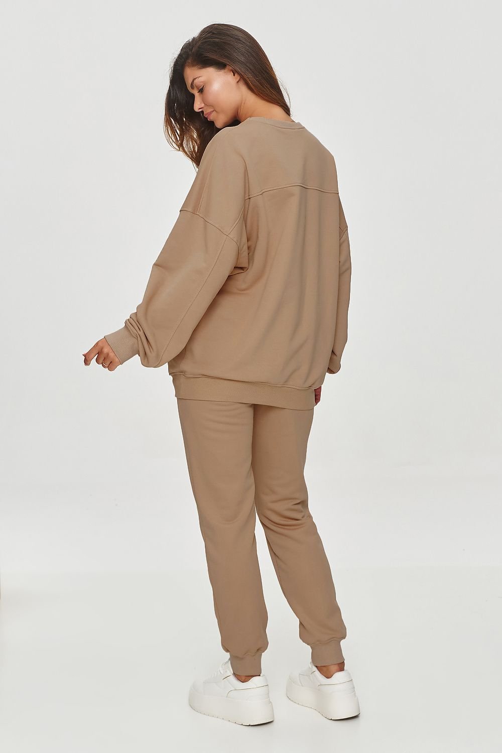  Pantalon survêtement model 200134 Makadamia 