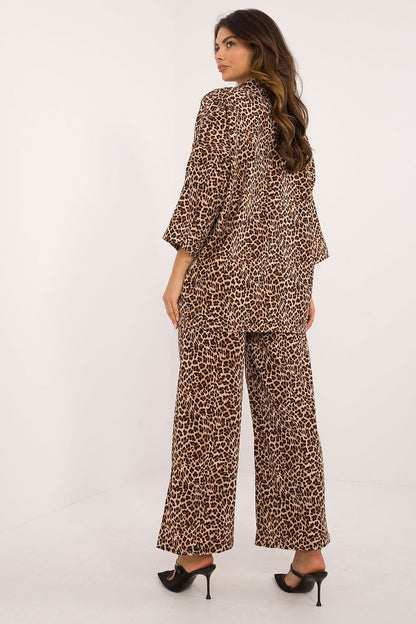  L`ensemble model 200217 Italy Moda 