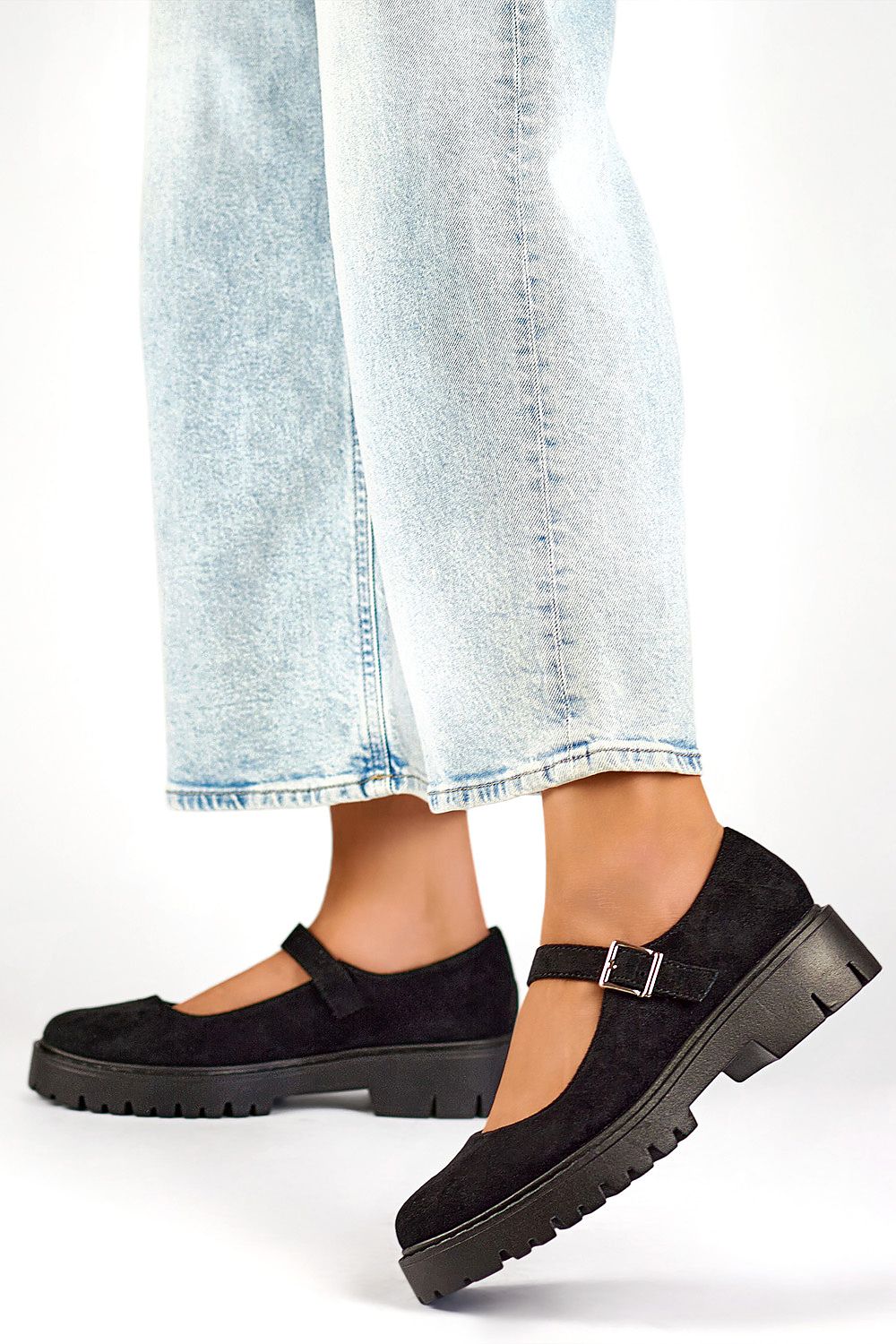  Chaussures Basses model 200291 PRIMO 