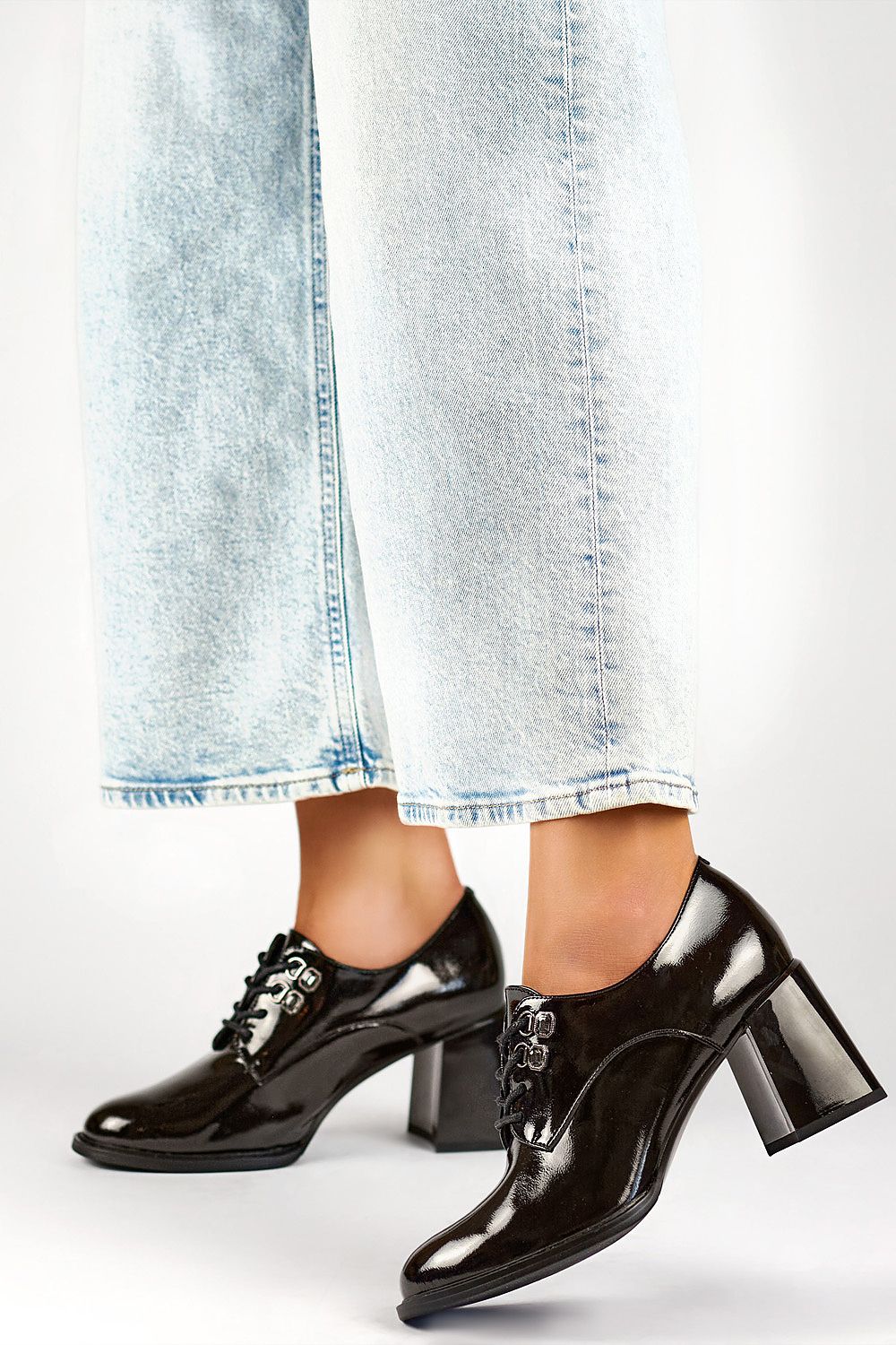  Chussures basses à talons model 200454 PRIMO 