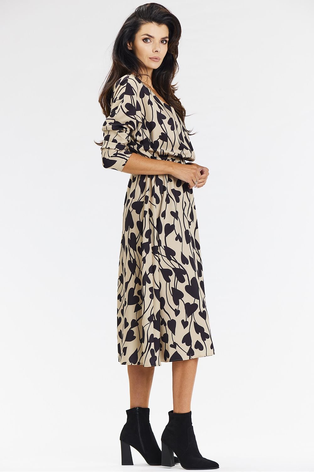  Robe de jour model 200594 awama 