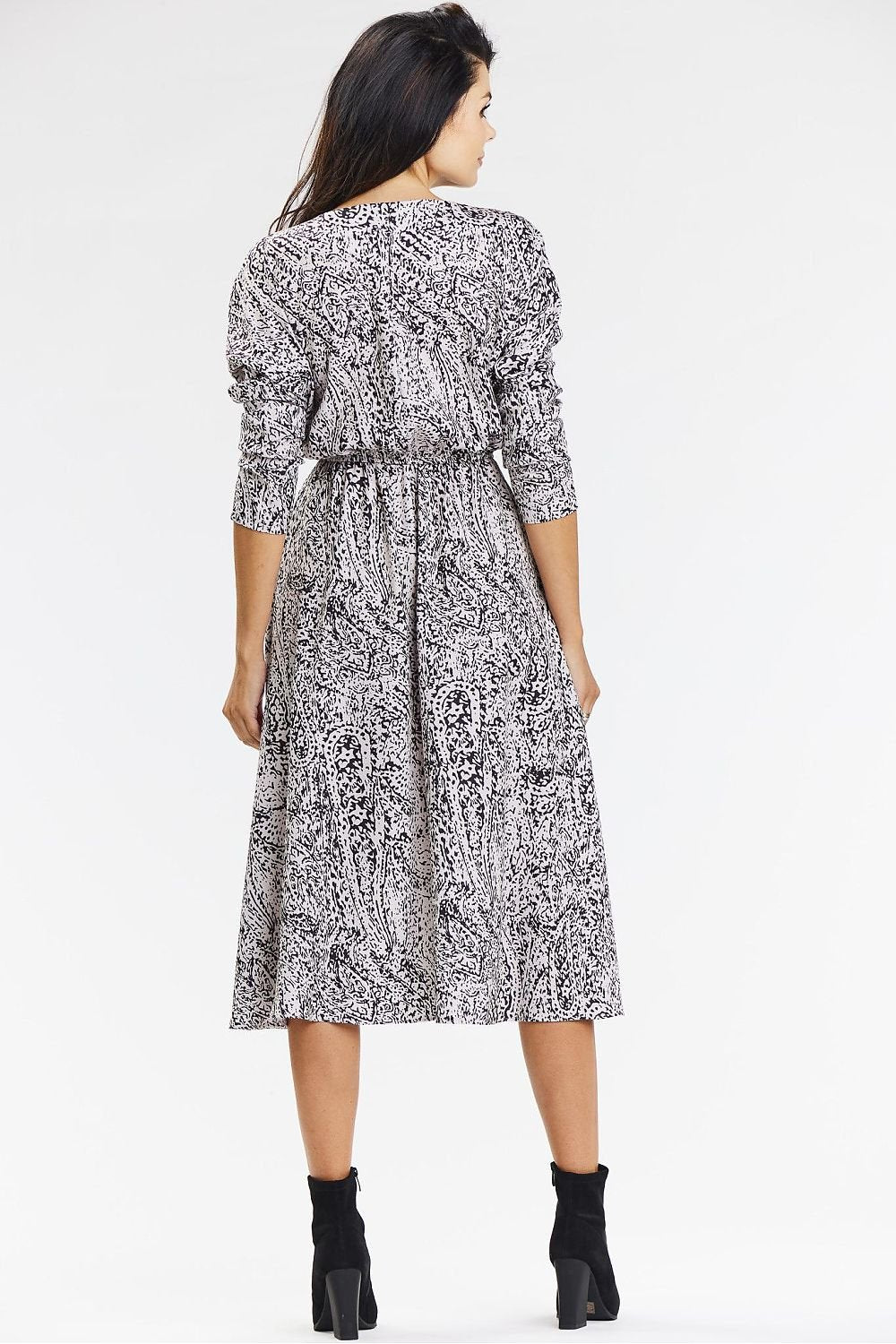  Robe de jour model 200598 awama 