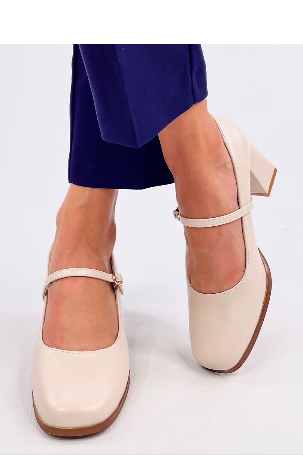  Escarpins talon large model 200653 Inello 