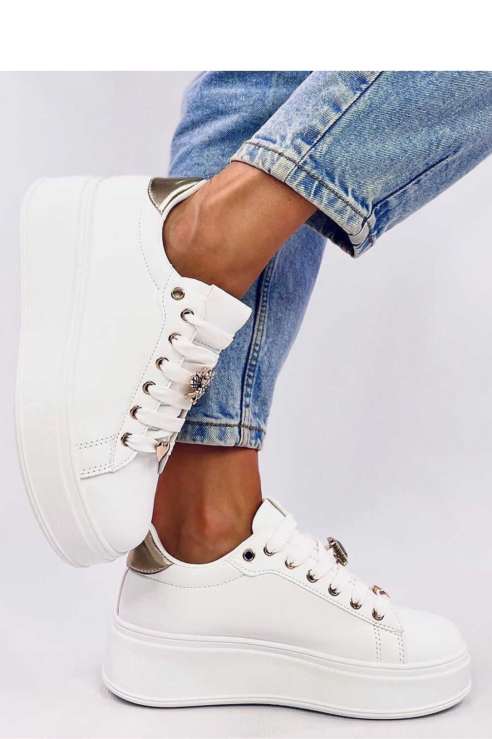  Chaussures de sport model 200678 Inello 