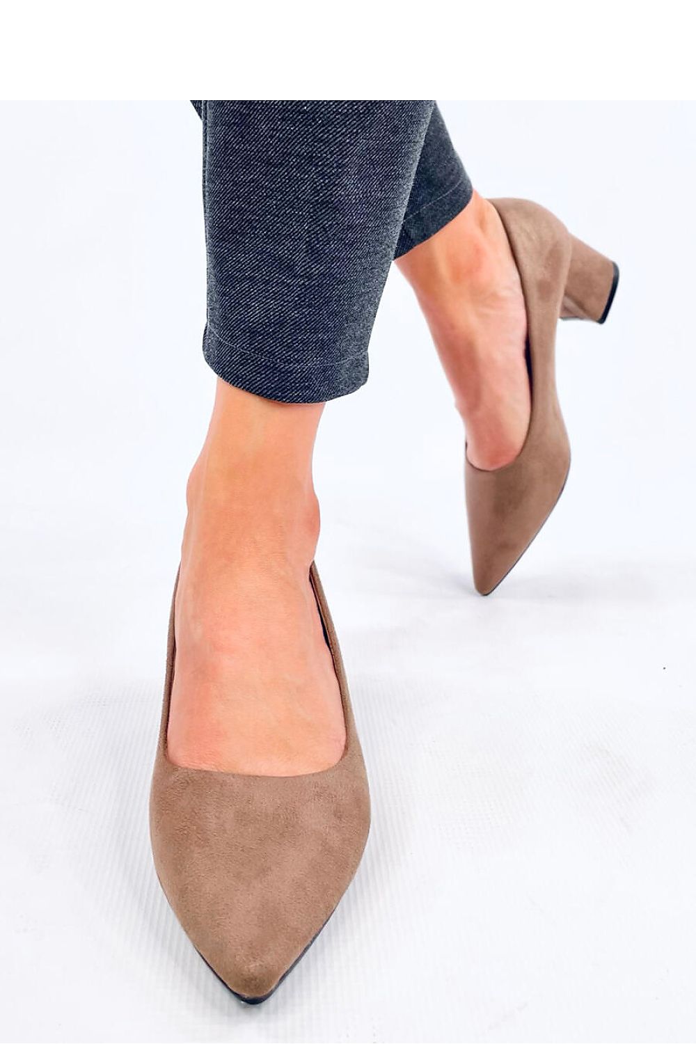  Escarpins talon large model 200683 Inello 