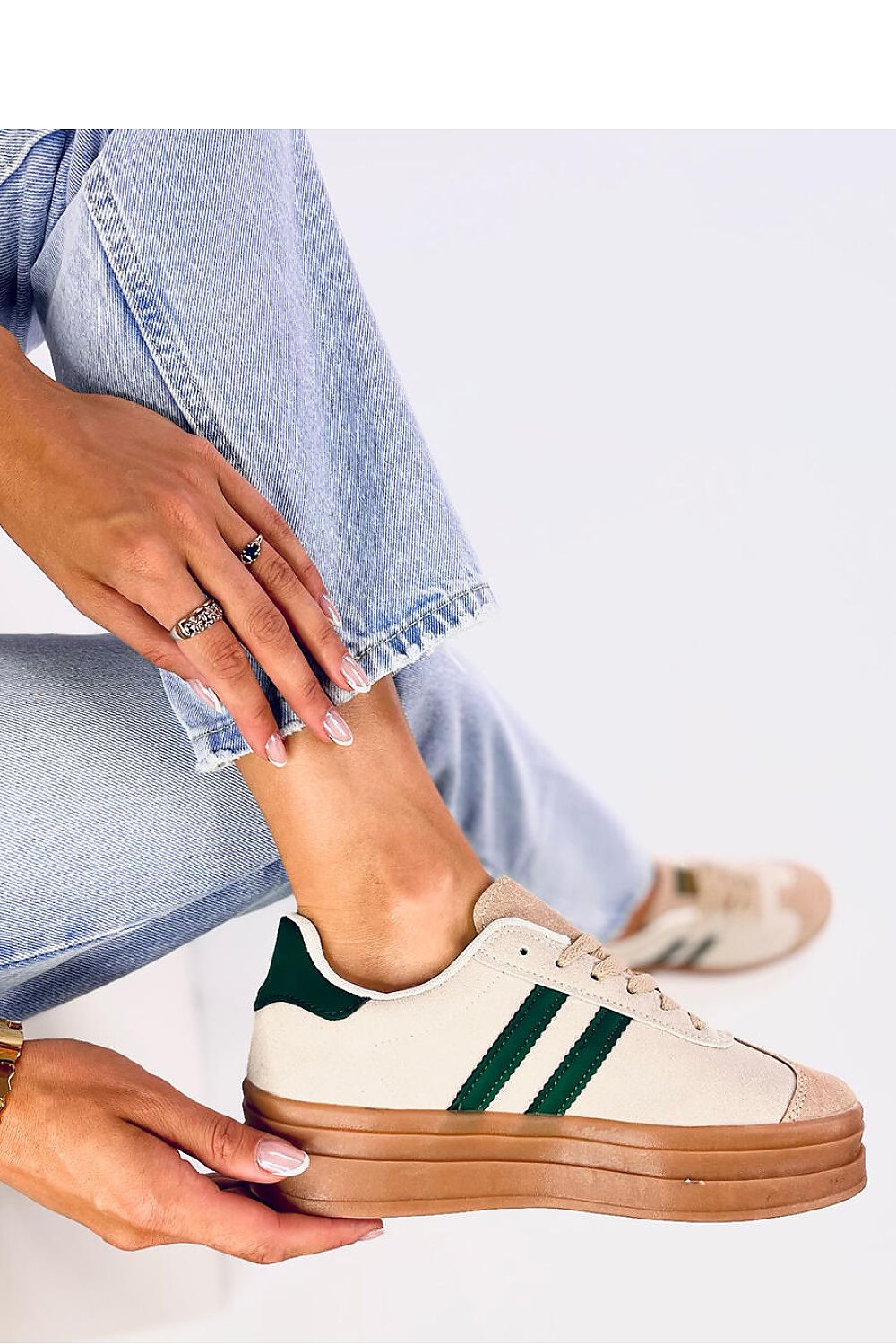  Chaussures de sport model 200764 Inello 