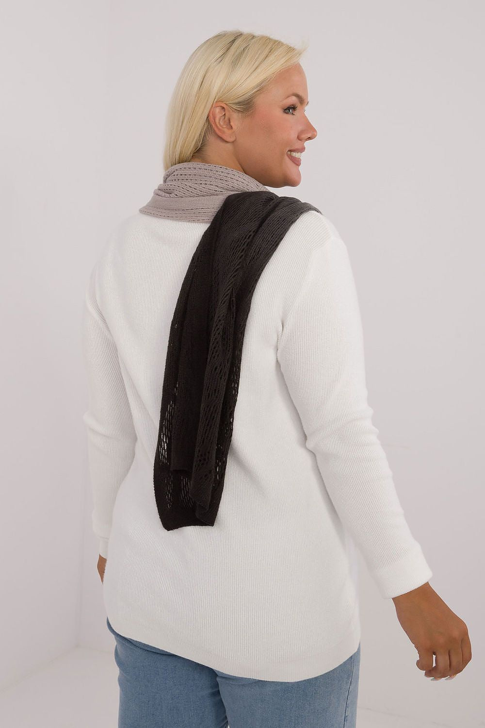  Châle model 200847 AT 