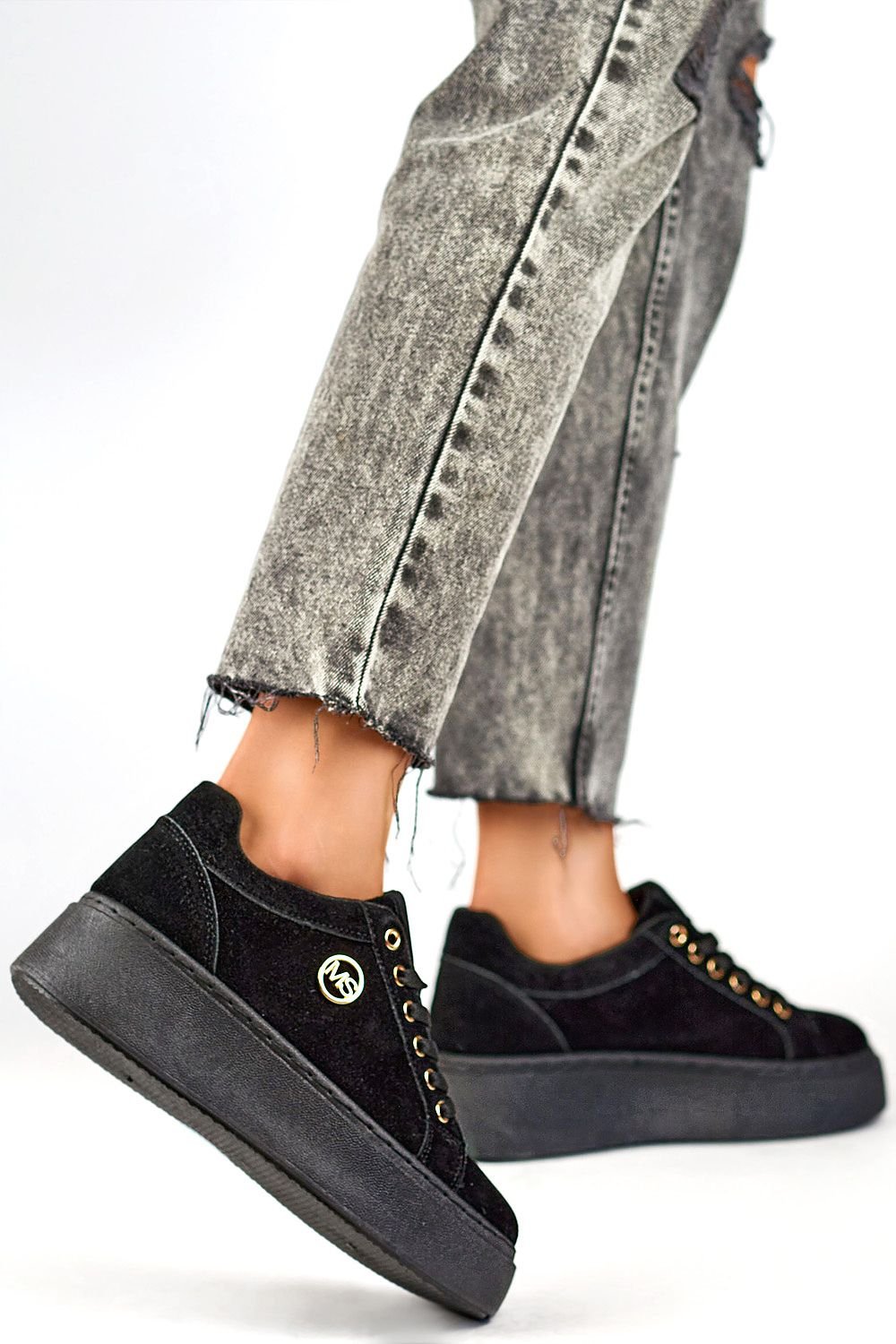  Chaussures de sport model 200879 PRIMO 