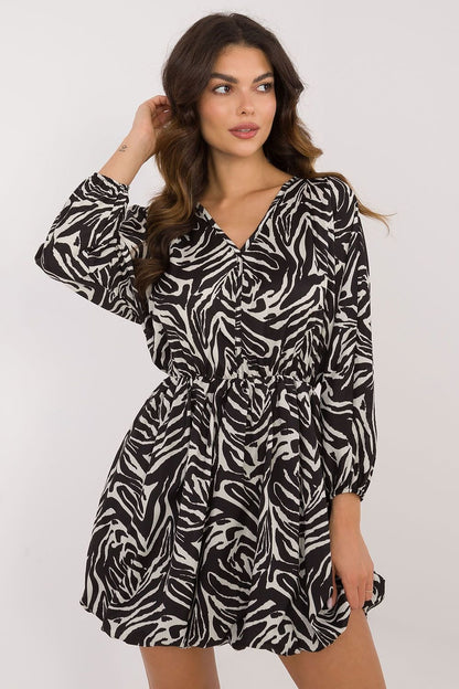 Robe de jour model 201299 Italy Moda 