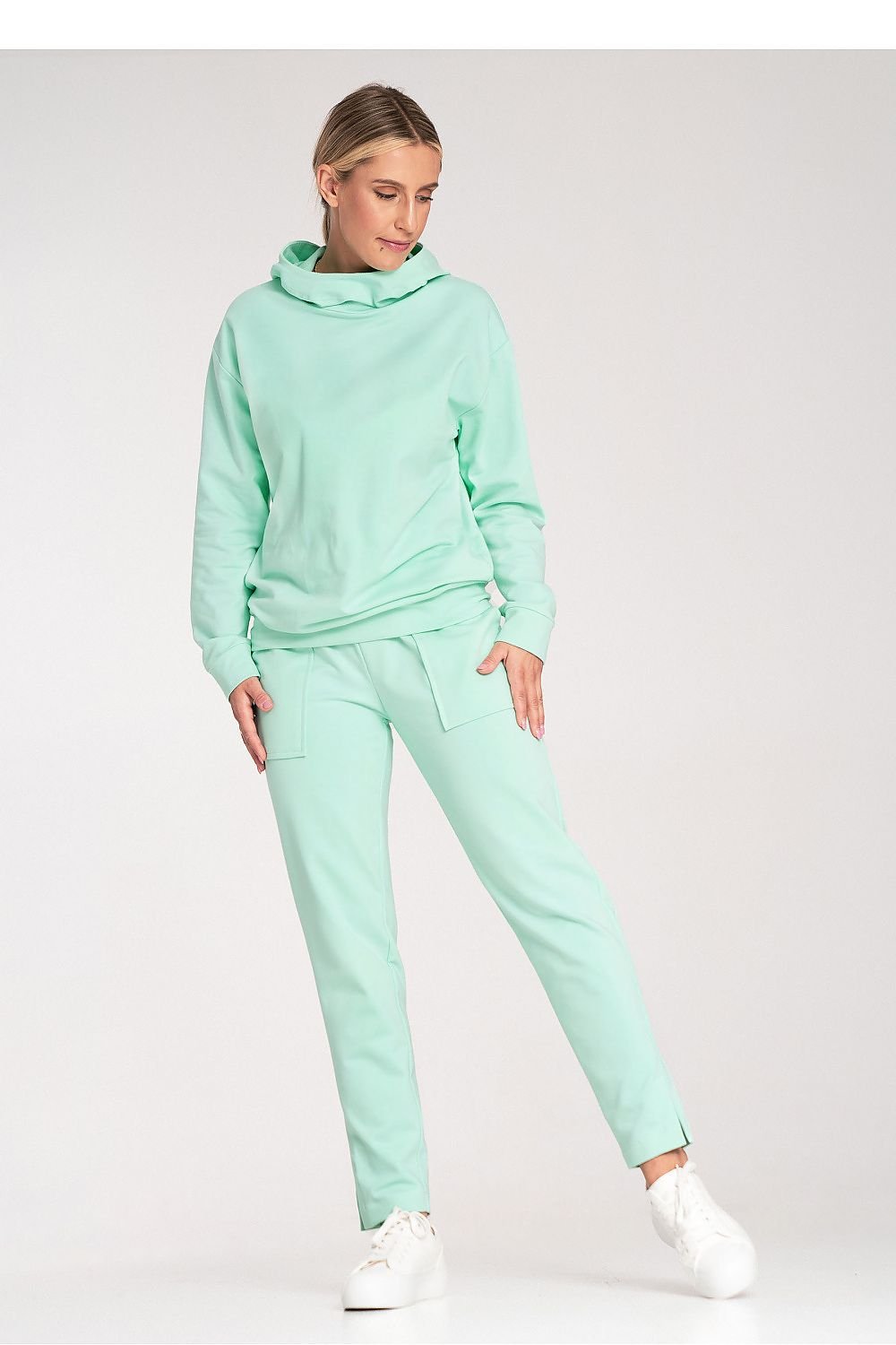  Pantalon survêtement model 201477 Figl 
