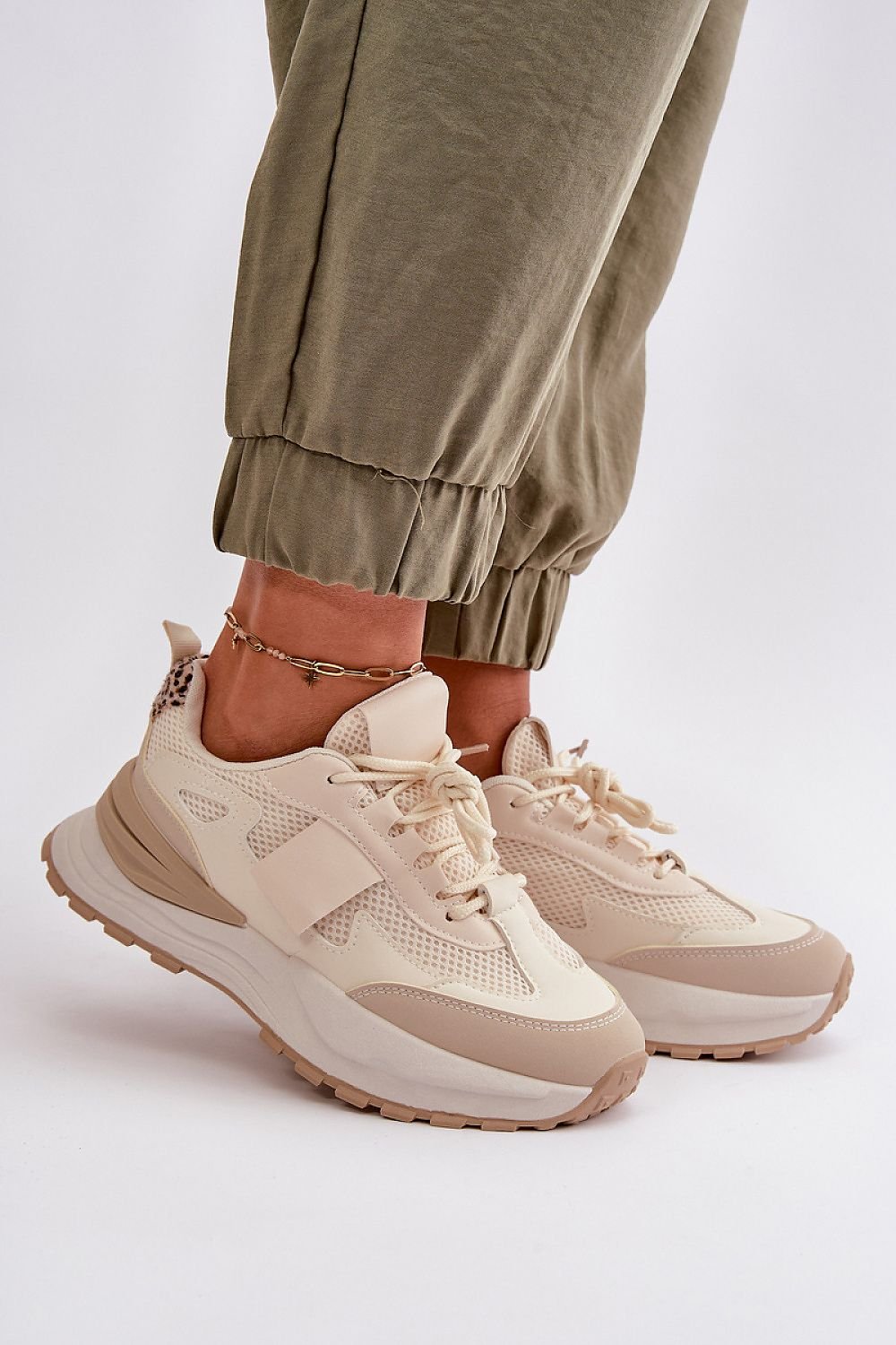  Chaussures de sport model 201714 Step in style 