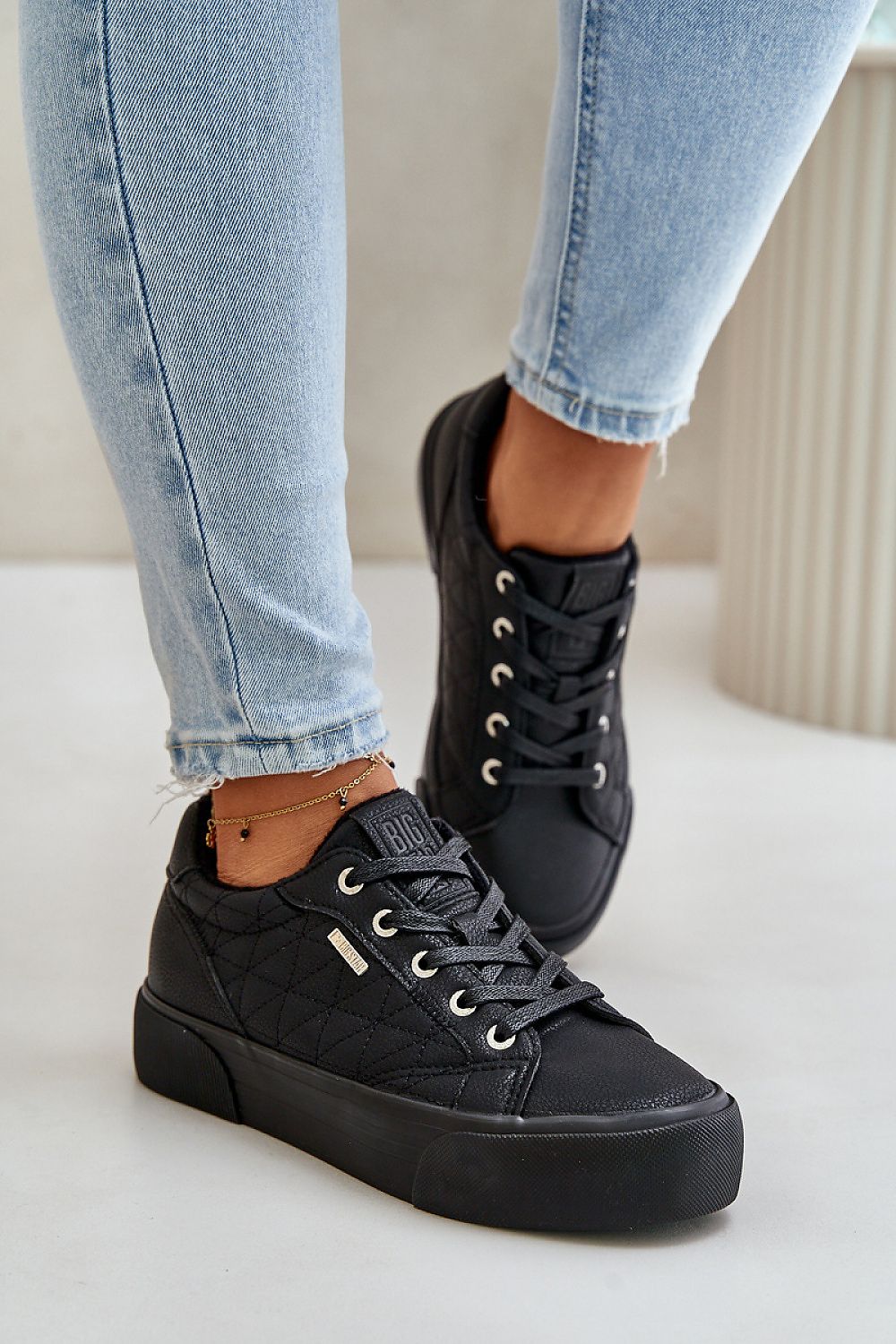  Baskets model 201718 Step in style 