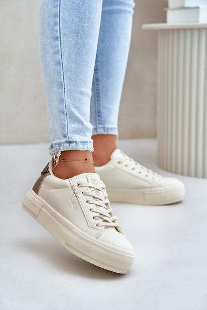  Baskets model 201720 Step in style 