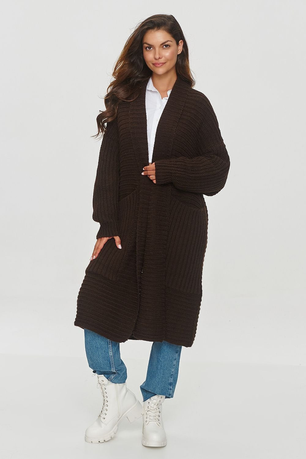 Cardigan model 201795 Makadamia