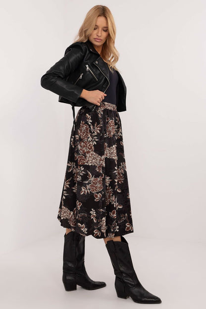  Jupe model 201850 Italy Moda 