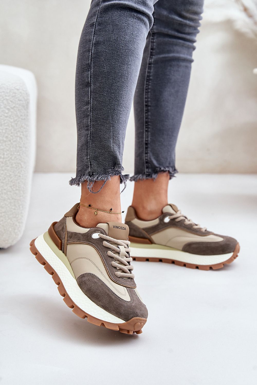  Chaussures de sport model 201927 Step in style 