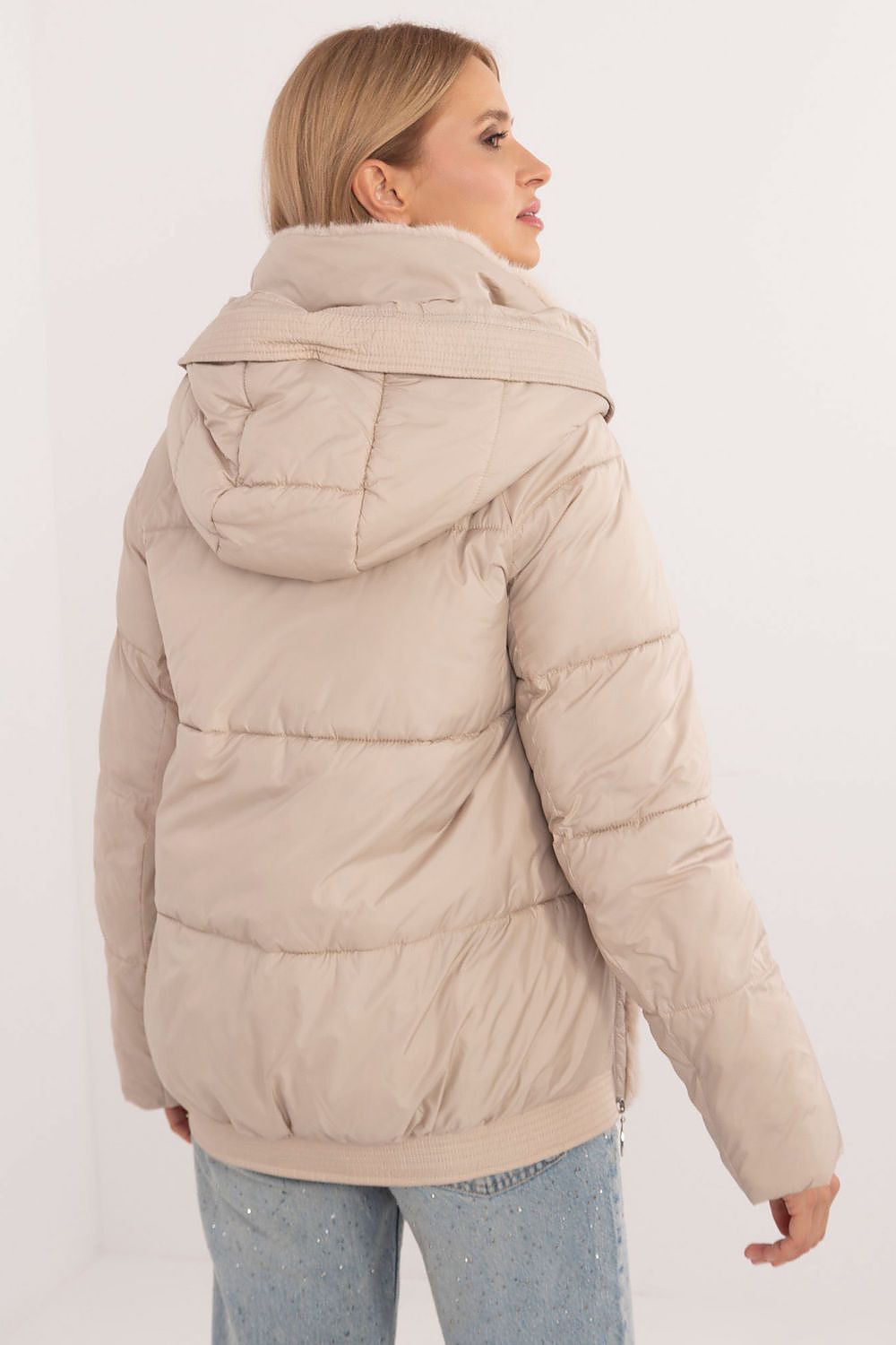  Veste model 202253 MBM 