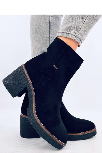 Heeled boots model 202337 Inello