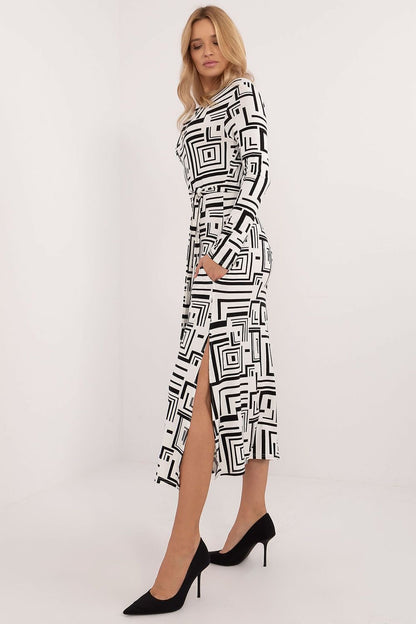  Robe de jour model 202932 Lakerta 