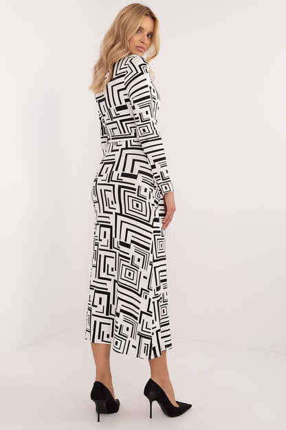  Robe de jour model 202932 Lakerta 