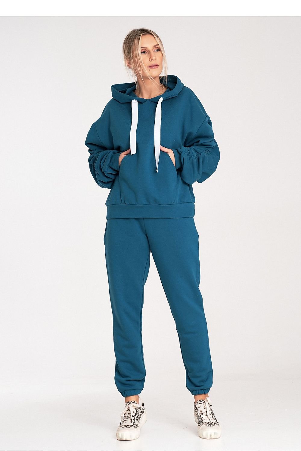  Pantalon survêtement model 203128 Figl 