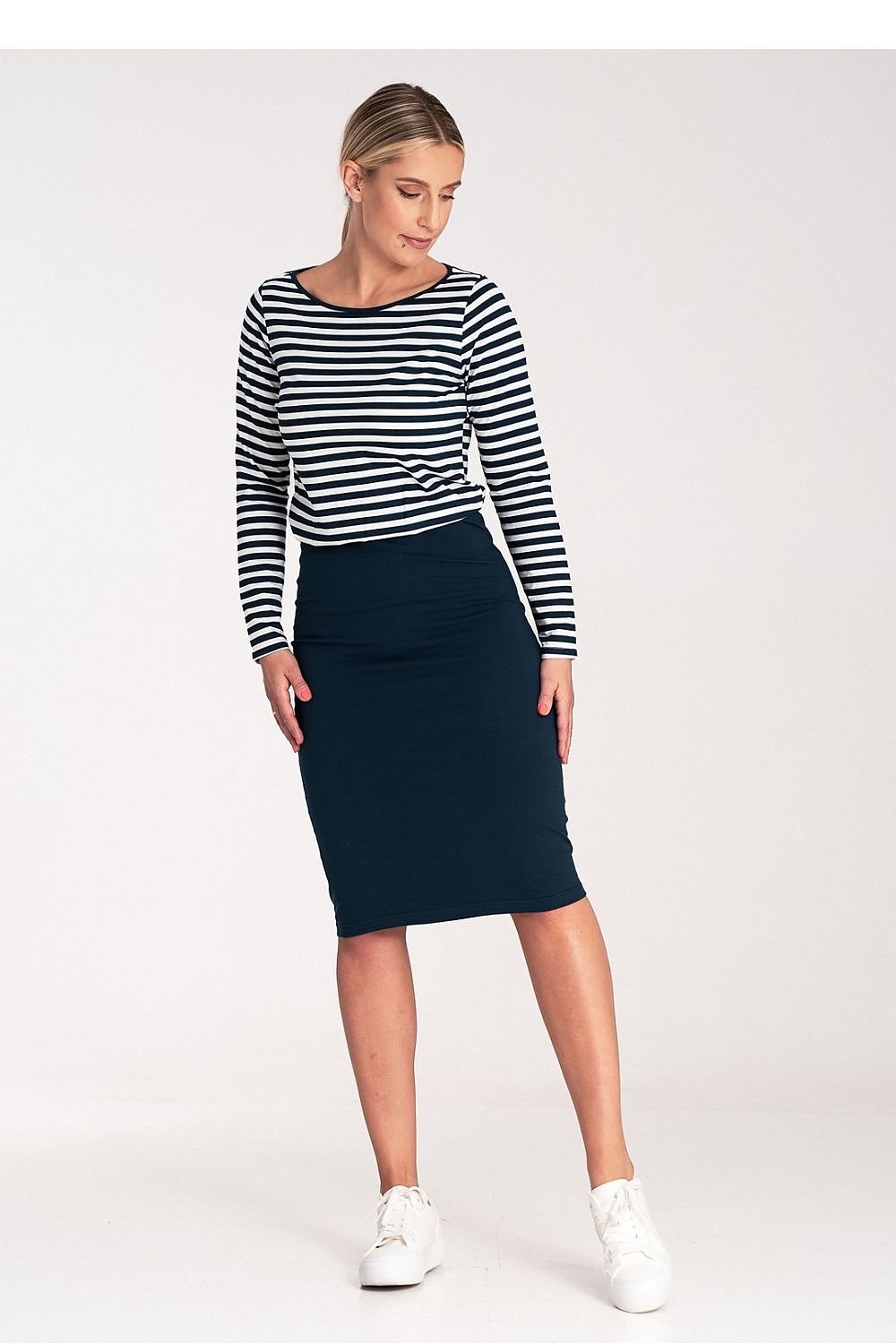  Robe de jour model 203149 Figl 