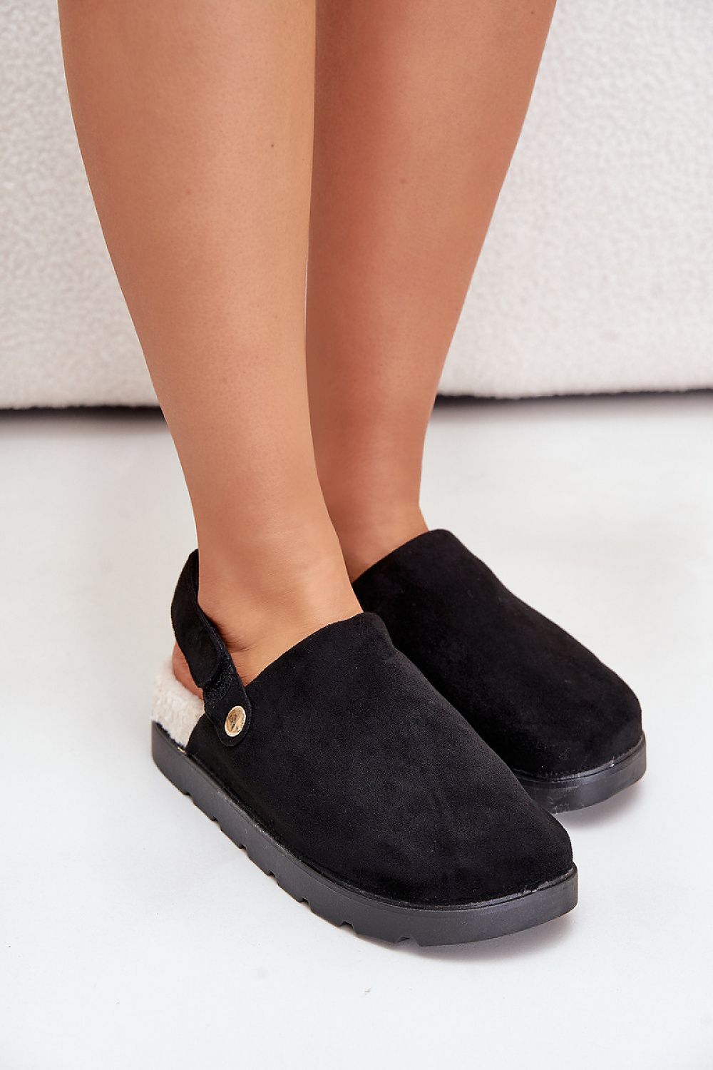  Pantoufles model 203605 Step in style 