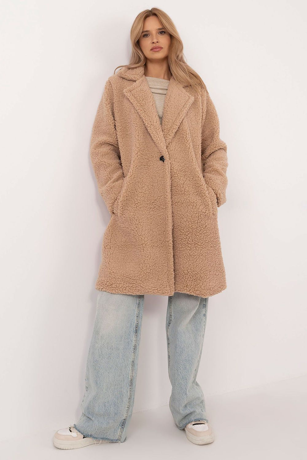  Manteau model 203855 Italy Moda 