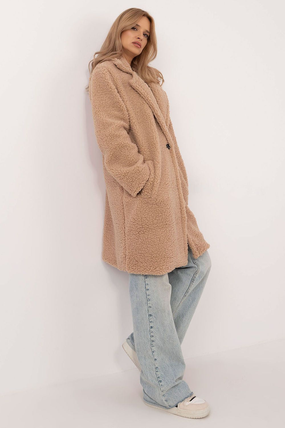  Manteau model 203855 Italy Moda 