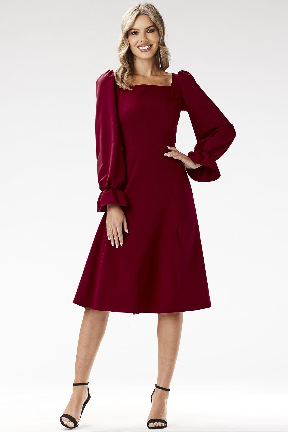  Robe de cocktail model 204267 awama 