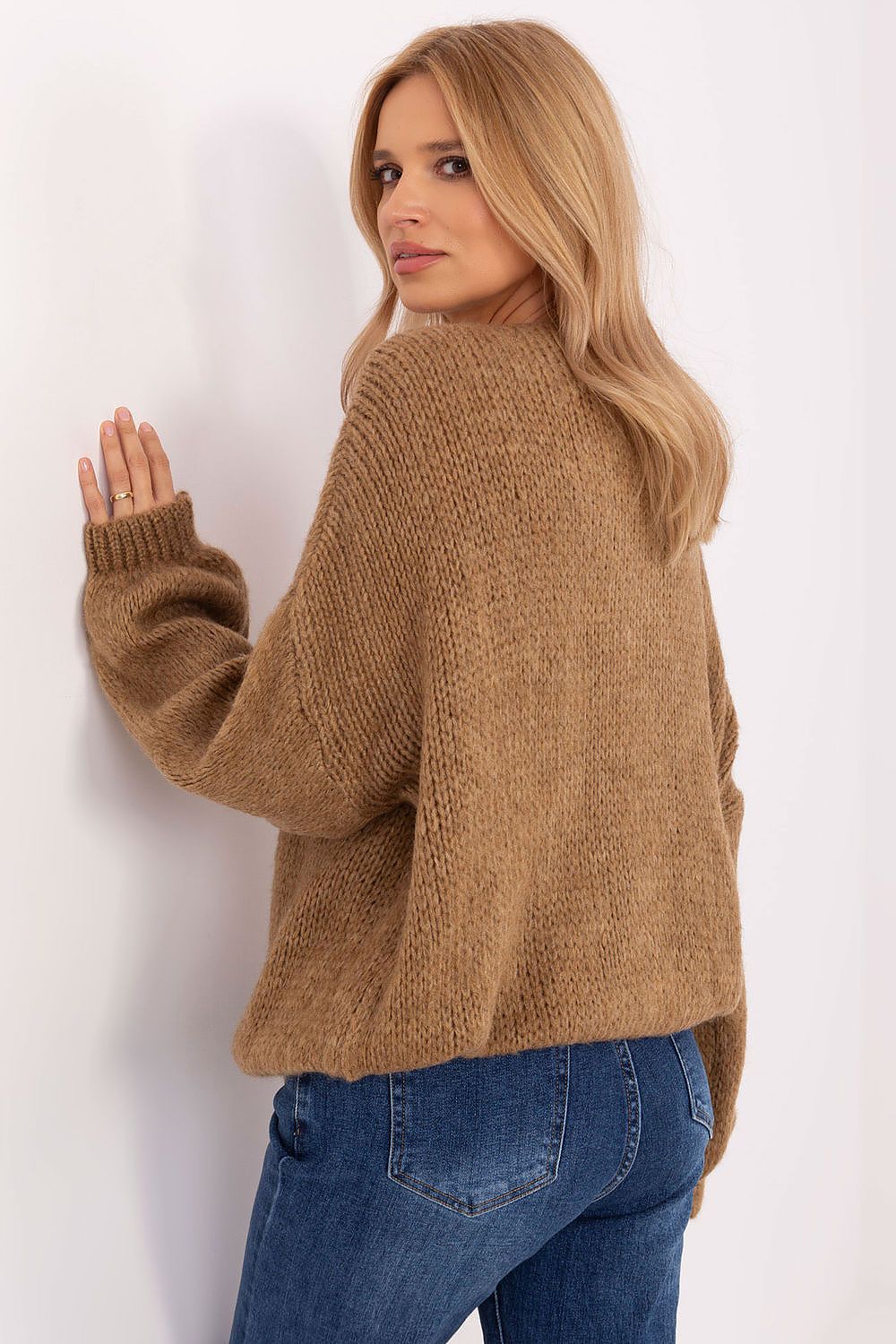  Chandail model 204373 Italy Moda 