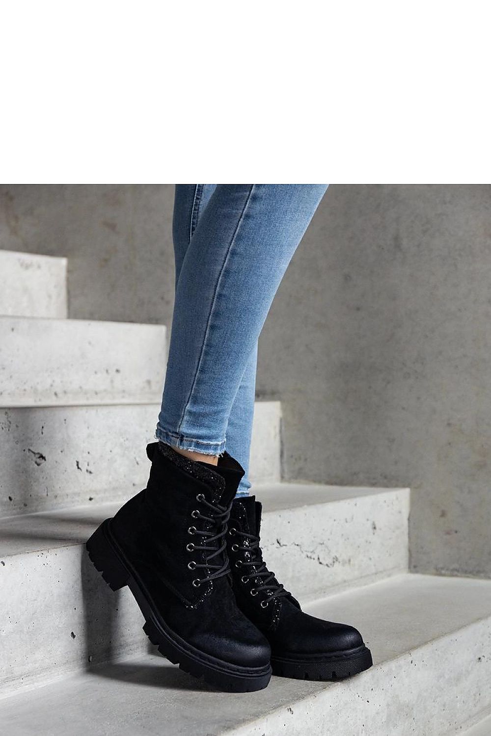  Bottes model 204602 Solea 