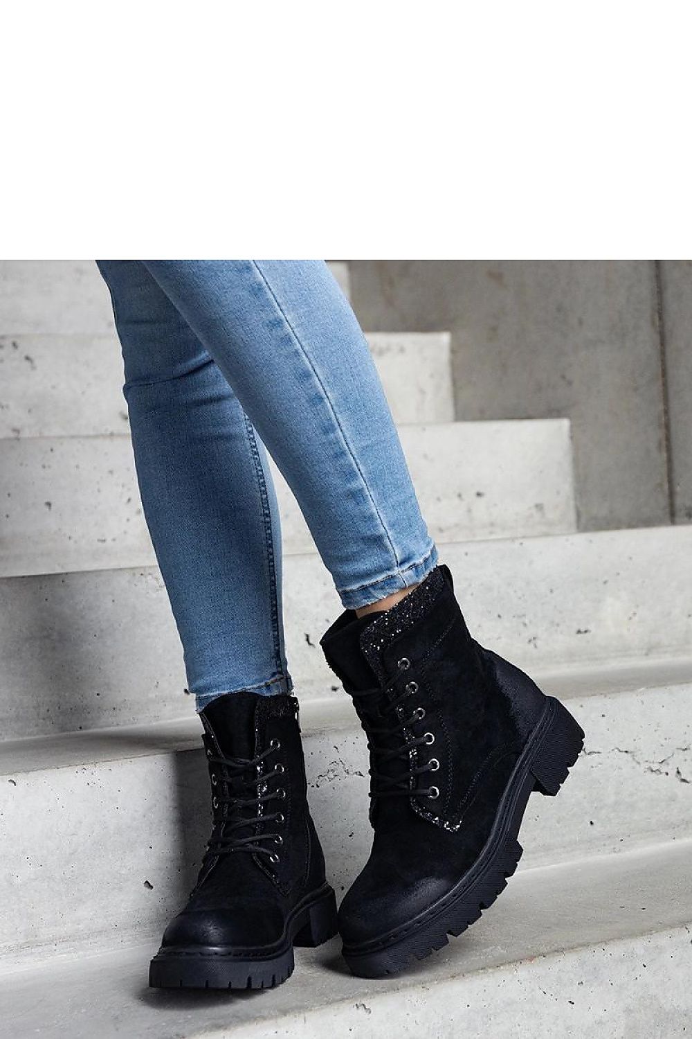  Bottes model 204602 Solea 