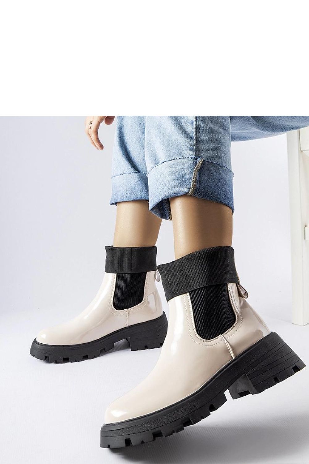  Bottes model 204616 Solea 