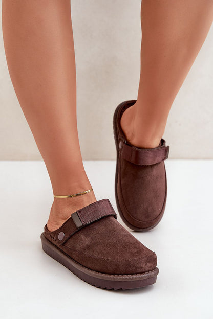  Pantoufles model 204651 Step in style 